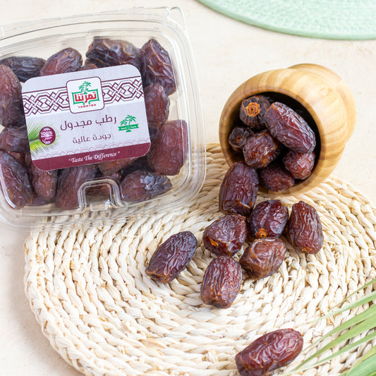 Extra Juicy Medjool Dates